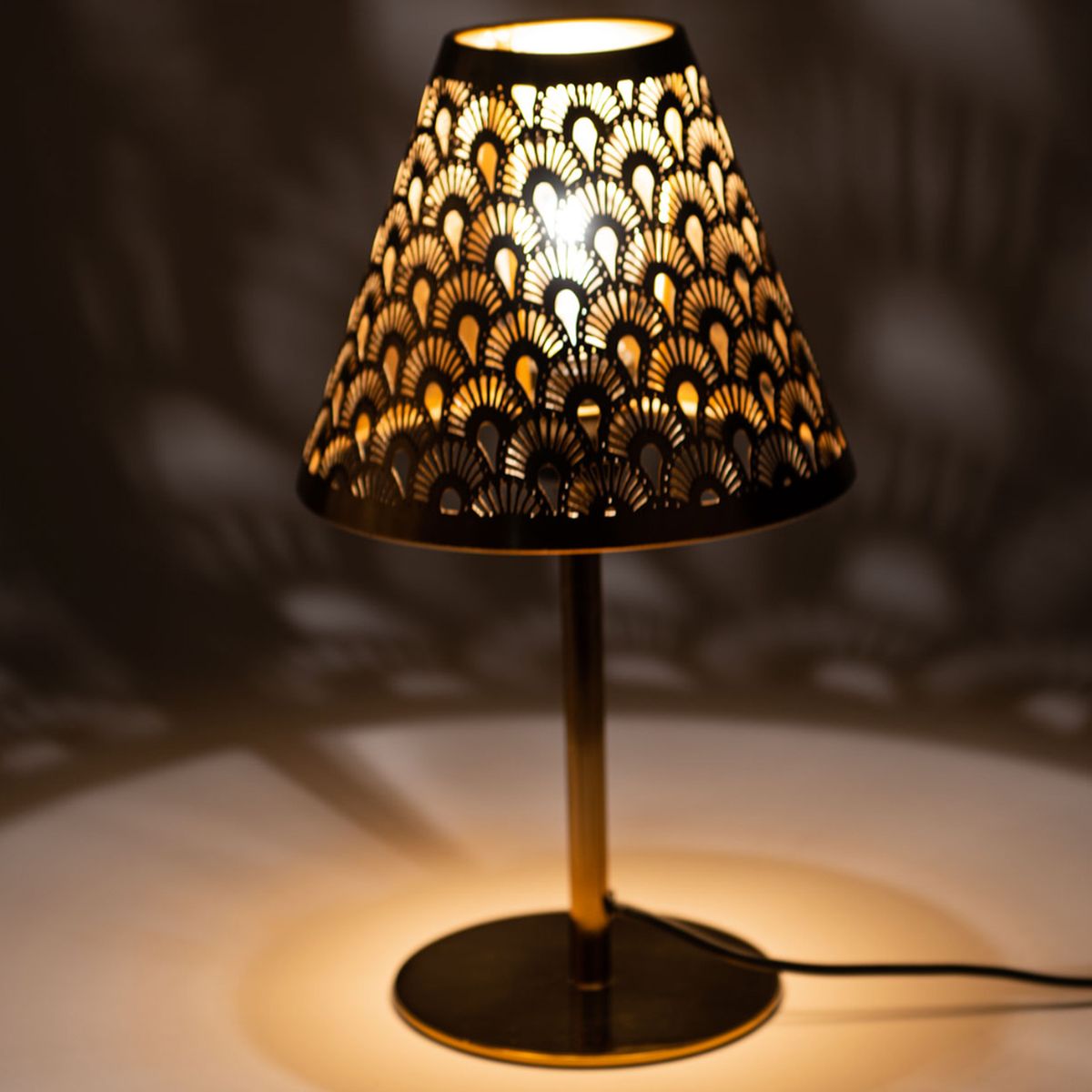 Lampe de table Art Dco en mtal dor 40 cm