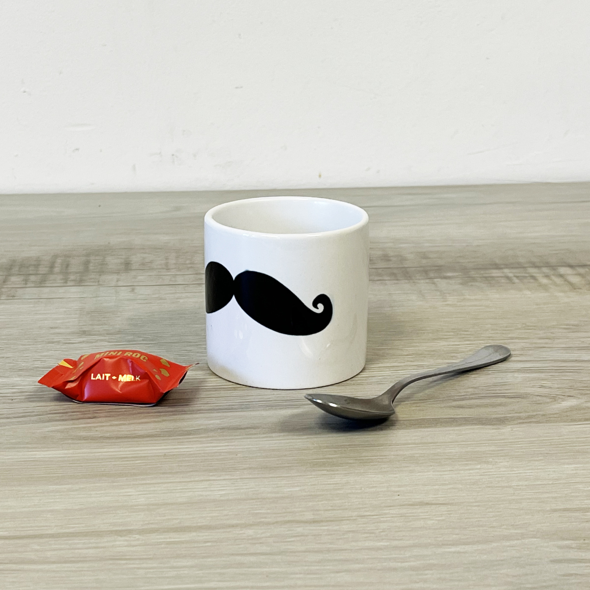 Mini Mug Moustache par Cbkreation