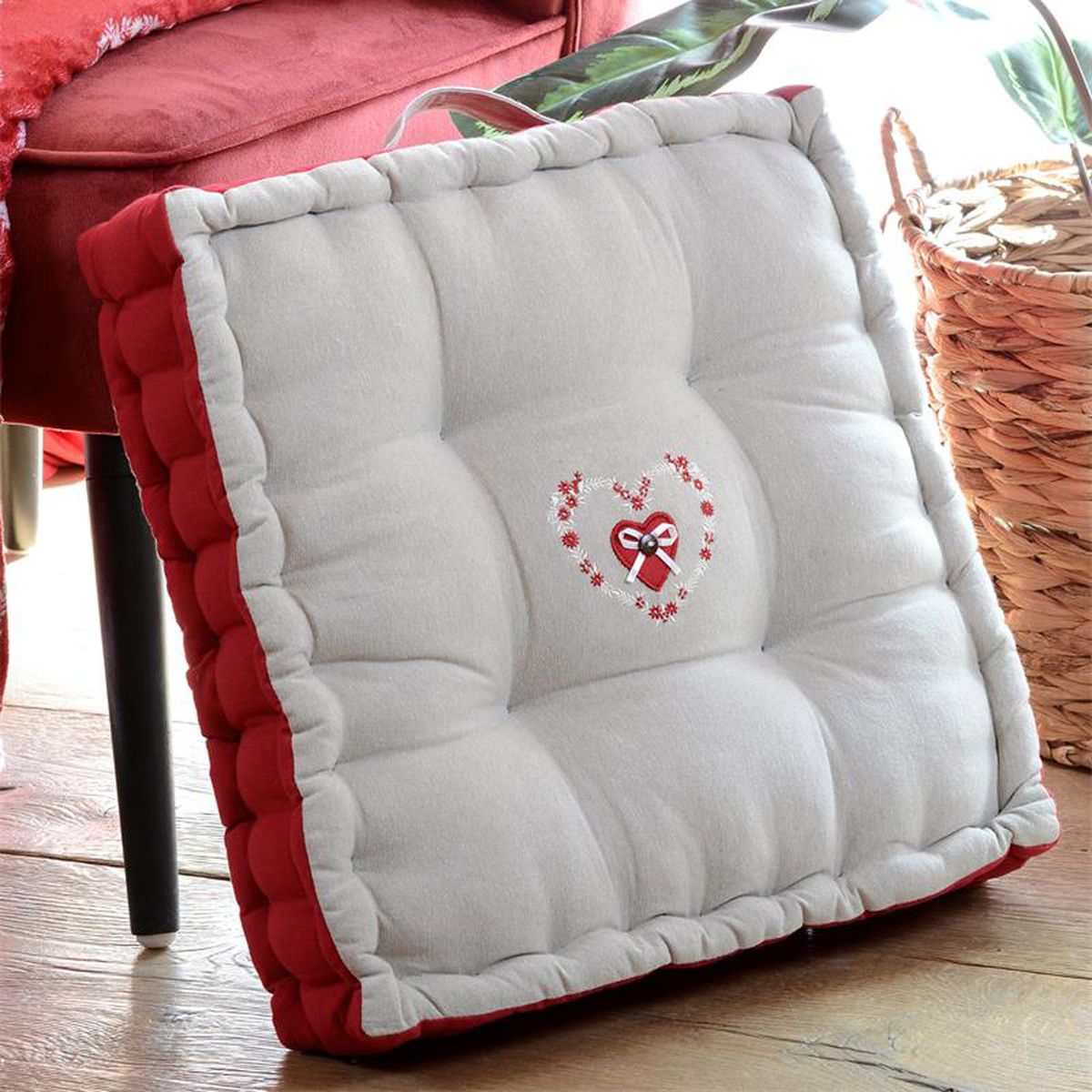 Coussin de sol Pauline rouge en coton 45 x 45 x 10 cm