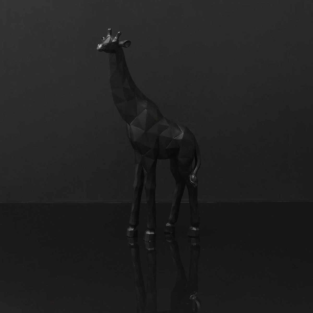 Girafe en rsine noire Origami 40 cm